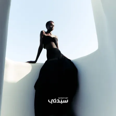 إطلالة كاملة من آلايا Alaïa