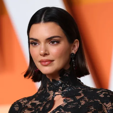 ألوان أحمر شفاه مرجاني