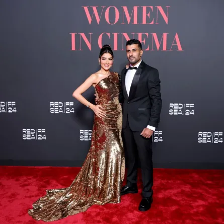 المخرج محمد سامي وزوجته النجمة مي عمر من مهرجان البحر الأحمر السينمائي - مصدر الصورة Photo by Daniele Venturelli Getty Images for The Red Sea International Film Festival