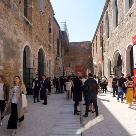 الجناح الإماراتي في بينالي البندقية. الصورة من wam