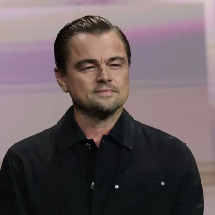 ليوناردو دي كابريو في الكولوسيوم في قصر سيزرز في لاس فيغاس، نيفادا (Leonardo DiCaprio at The Colosseum at Caesars Palace in Las Vegas, Nevada). مصدر الصورة: VALERIE MACON / AFP