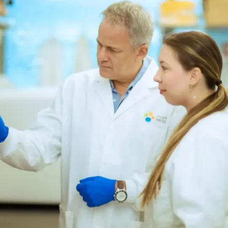 انجاز علمي جديد.. كاوست السعودية تكتشف 26 نوعًا جديدًا من البكتيريا في مختبرات ناسا