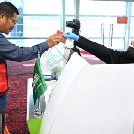 الكوادر النسائية السعودية في مبادرة طريق مكة.. كفاءات وطنية لخدمة الحجاج