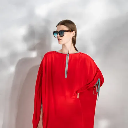 قفطان من أليساندرو إنريكيز Alessandro Enriquez - الصورة من Launchmetrics/Spotlight ©