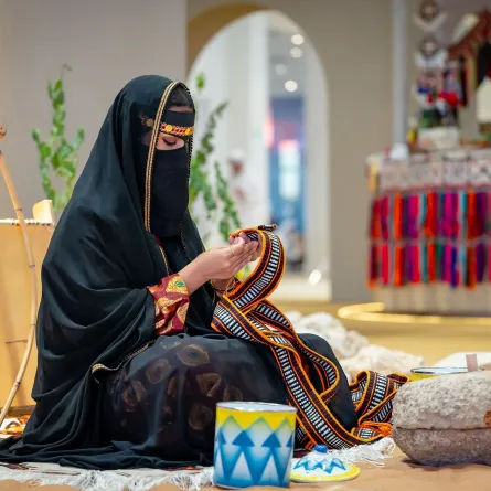 معرض الحرف اليدوية. الصورة من wam