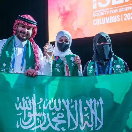 السعودية الثانية عالميًا بعد الولايات المتحدة في جوائز آيسف الكبرى 2025 - الصورة من واس