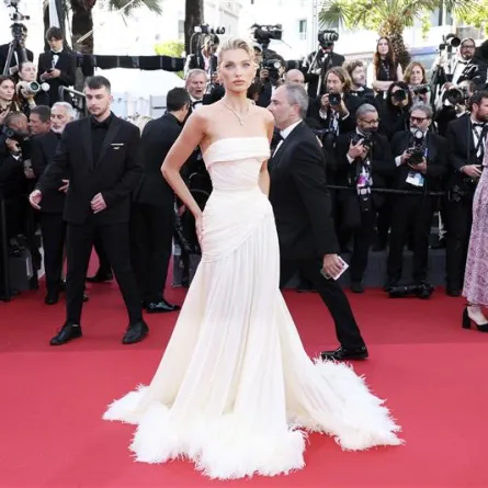 إلسا هوسك Elsa Hosk في مهرجان كان (مصدر الصورة: Photo by Daniele Venturelli/WireImage)