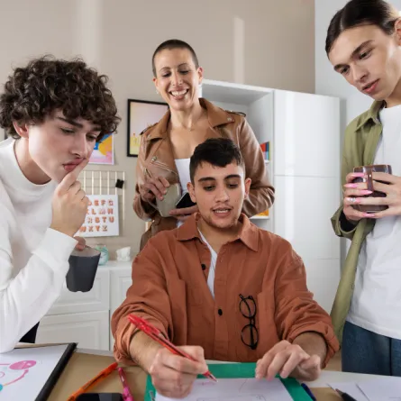 جيل زد يخترق عالم ريادة الأعمال - المصدر freepik