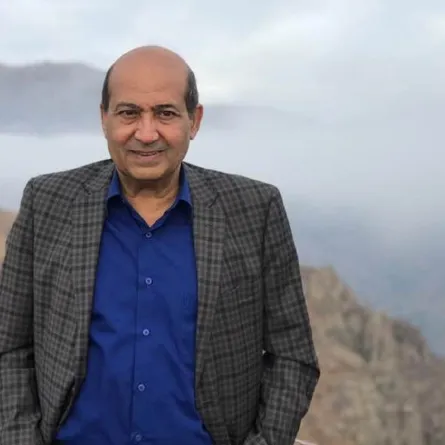 طارق الشناوي يعلق على أزمة انفصال أحمد السقا ومها الصغير