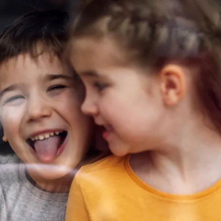 صورة بنت وصبي 