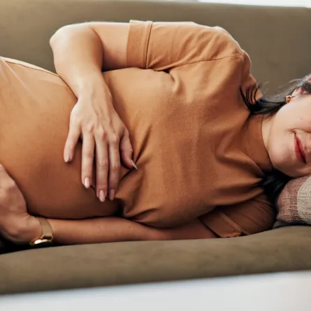 صورة حامل تشعر بالتعب