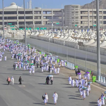 وزير الحج يكشف أبرز الاستعدادات الميدانية لموسم حج 1446 هجريا - صورة أرشيفية للحجاج من مشعر منى من واس