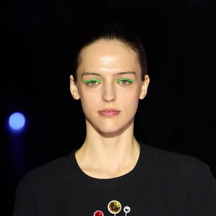 موضة الأيلاينر الملون