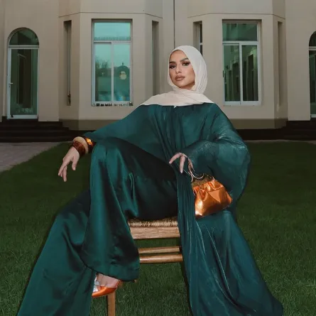 مدونة الموضة سهى طه - الصورة من حسابها على إنستغرام