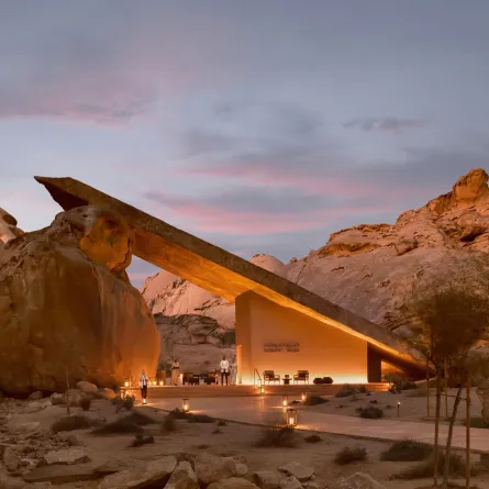 منتجع ديزرت روك