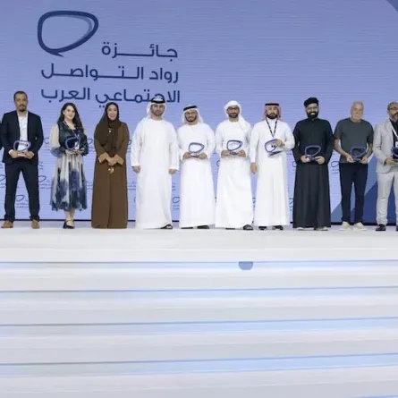 صورة رواد التواصل الاجتماعي العرب