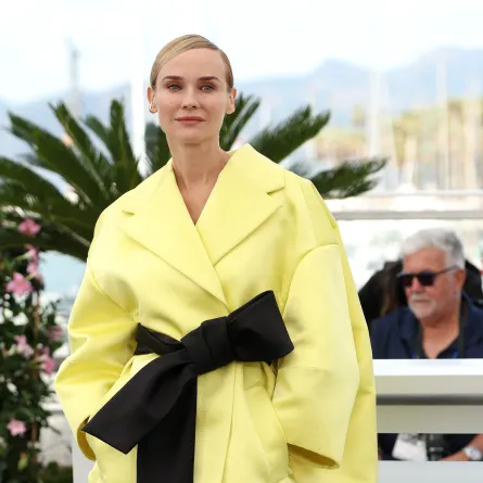 ديان كروغير Diane Kruger- الصورة من العلاقات العامة لدار جيفنشي 