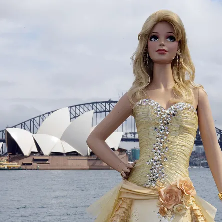 دمية باربي - (مصدر الصورة Don ArnoldWire image)