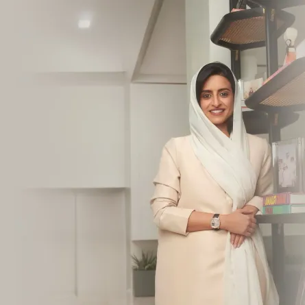 الإماراتية شيخة النويس تفوز بمنصب في منظمة السياحة الأممية - الصورة من وام