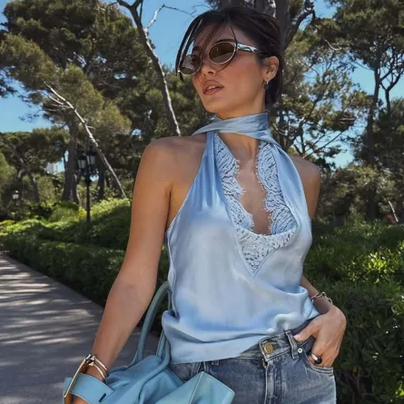 هاندا أرتشيل Hande Erçel  -الصورة من حسابها على إنستغرام