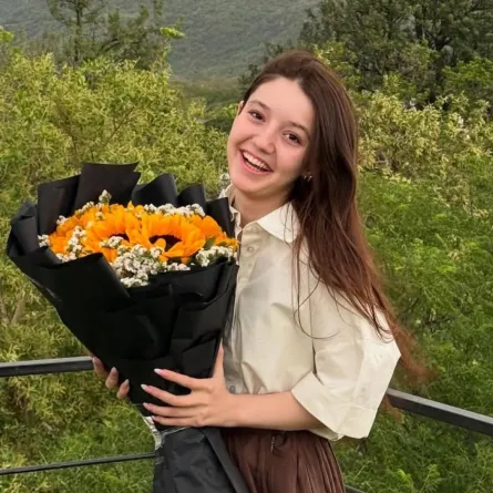 سنا يوسف- الصورة من حسابها على إنستغرام