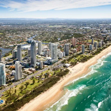 إطلالة على غولد كوست الساحلية