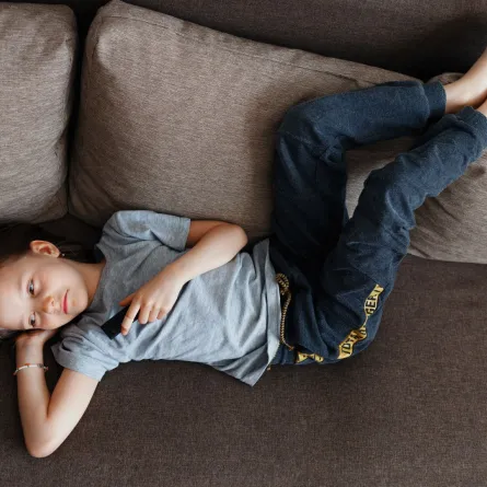 صورة طفل كسول