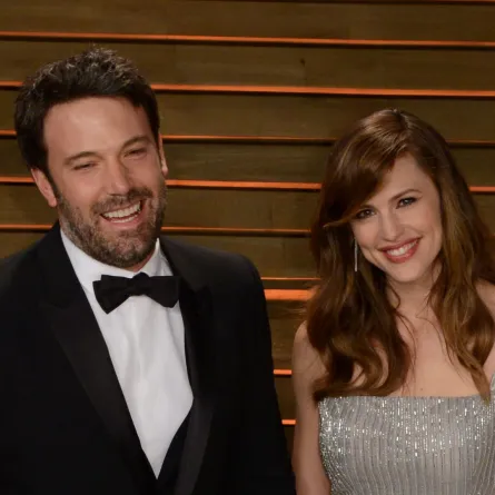 بن أفليك وجينيفر غارنر في ويست هوليوود، كاليفورنيا (Ben Affleck and Jennifer Garner in West Hollywood, California). مصدر الصورة: C Flanigan/WireImage