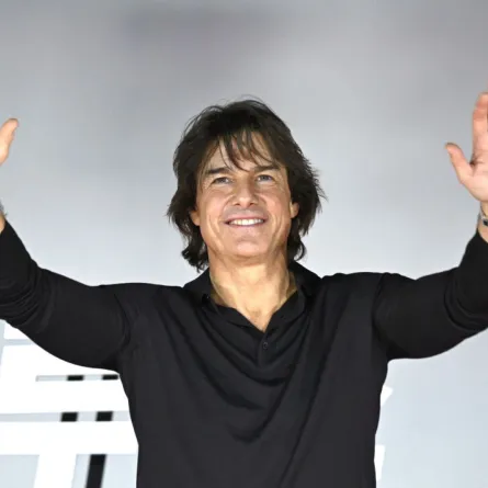 توم كروز في سيول (Tom Cruise in Seoul). مصدر الصورة: Jung Yeon-je / AFP