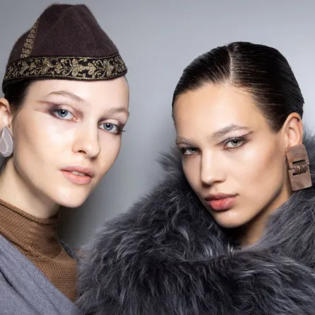 الفرق بين مكياج البشرة السمراء والبشرة البيضاء