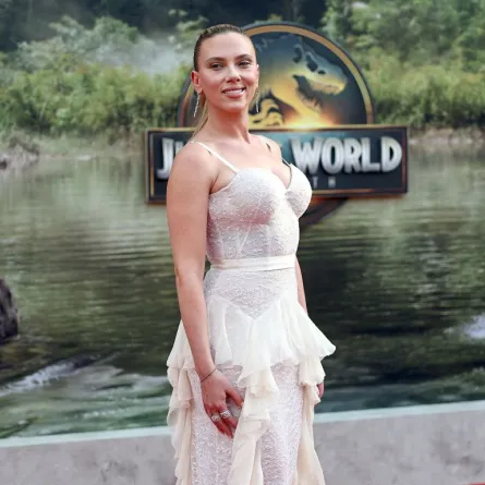 سكارليت جوهانسون في نيويورك (Scarlett Johansson in New York City). مصدر الصورة: Jamie McCarthy/Getty Images/AFP