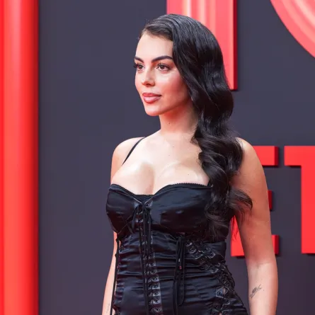 جورجينا رودريغيز Georgina Rodriguez- (مصدر الصورة  Jose Ruiz/Europa Press via Getty Images))