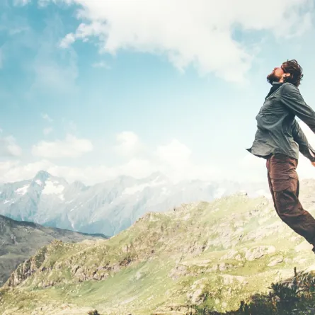 حلم الطيران في المنام- صورة تعبيرية