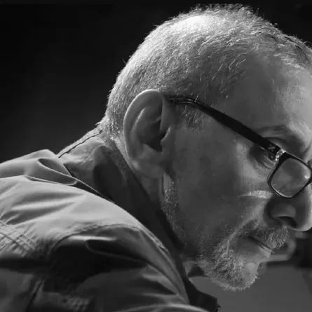 زياد الرحباني- الصورة من حسابه الرسمي على فيس بوك