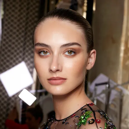 المكياج المناسب لموسم الصيف