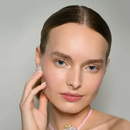 البشرة الزجاجية