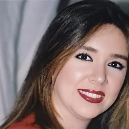 دينا عبد الله