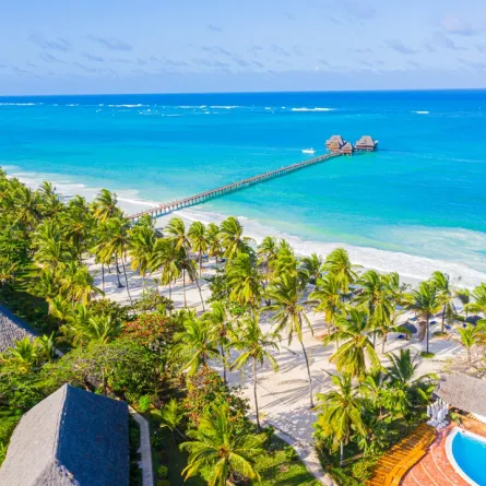 شاطئ خلاب في جزيرة زنجبار