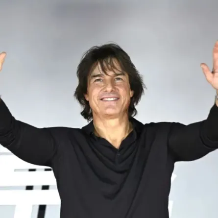 توم كروز في سيول (Tom Cruise in Seoul). مصدر الصورة: Jung Yeon-je / AFP