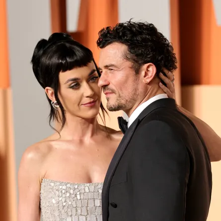 كاتي بيري وأورلاندو بلوم Katy Perry and Orlando Bloom – مصدر الصورة Neilson Barnard / GETTY IMAGES NORTH AMERICA / Getty Images via AFP