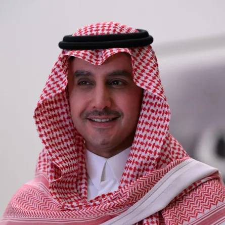 الأمير سعود بن عبدالعزيز بن فرحان آل سعود رئيس مجلس إدارة جمعية أسر التوحد