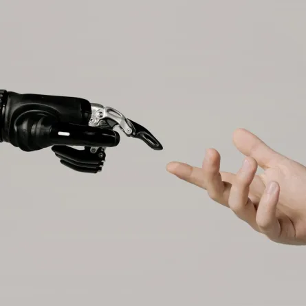 الروبوت يد الجراح الجديدة - المصدر: pexels-cottonbro