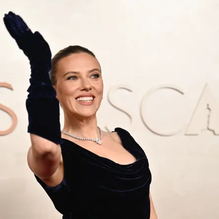 سكارليت جوهانسون في مسرح دولبي في هوليوود كاليفورنيا (Scarlett Johansson at the Dolby Theatre in Hollywood, California). مصدر الصورة: ANGELA WEISS / AFP