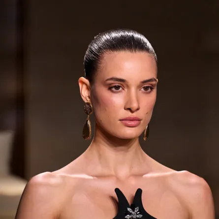 تقنية  الـLip Blushing لتوريد الشفاه