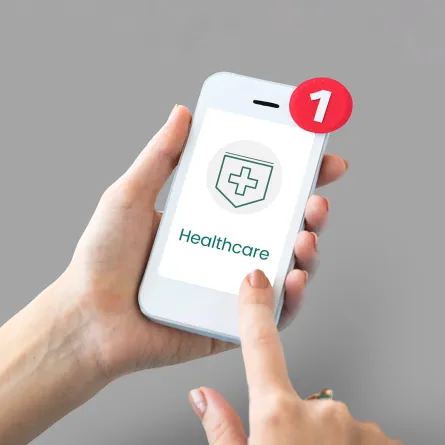 تجربتي في استخدام تطبيقات تتبع الصحة إيجابية ومفيدة Image by rawpixel.com on Freepik