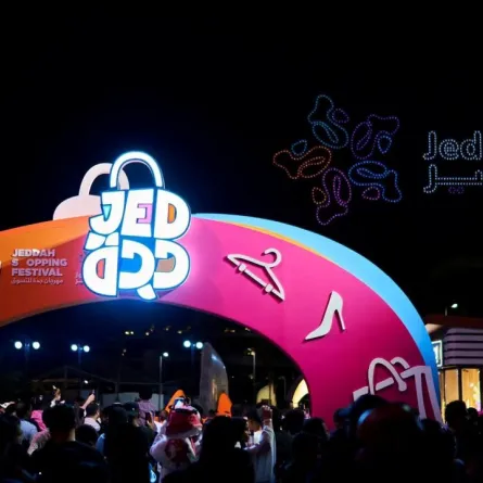 يتضمن كتيب موسم جدة 2025 سلسلة من العروض الموسيقية الحية 