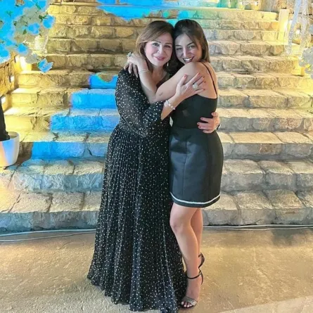 إلهام شاهين مع ابنة شقيقتها إلهام صفي الدين- الصورة من حساب إلهام شاهين على إنستغرام