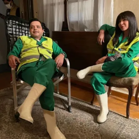 محمد هنيدي ومنى زكي من فيلم الجواهرجي- الصورة من صفحة هنيدي على فيسبوك