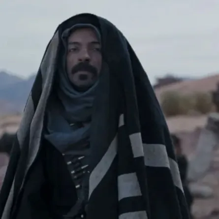 يعقوب الفرحان في أحد مشاهد فيلم القيد- الصورة من حساب الشركة المنتجة على إنستغرام