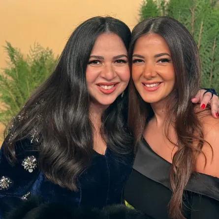 دنيا سمير غانم وشقيقتها إيمي- الصورة من حساب دنيا على إنستغرام